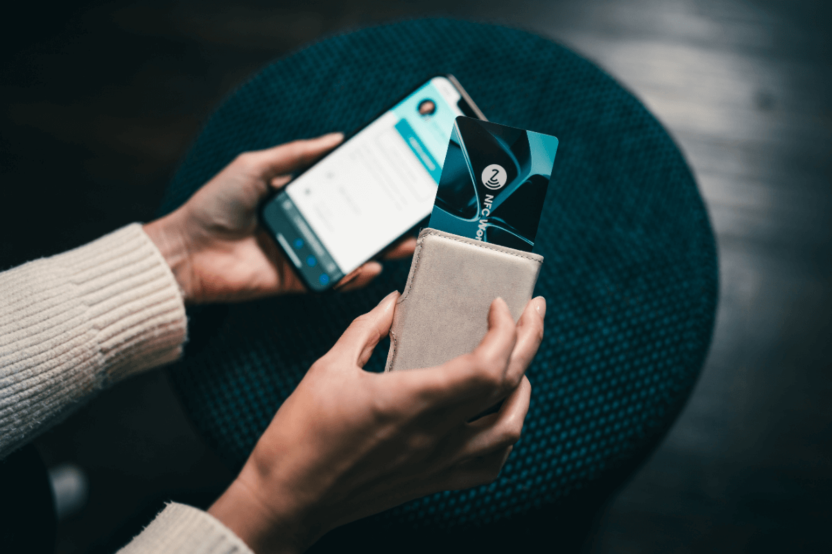 Smart business card in your wallet
